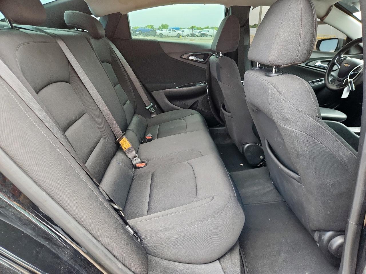 2020 Chevrolet Malibu Ls VIN: 1G1ZB5ST2LF137098 Lot: 64851805