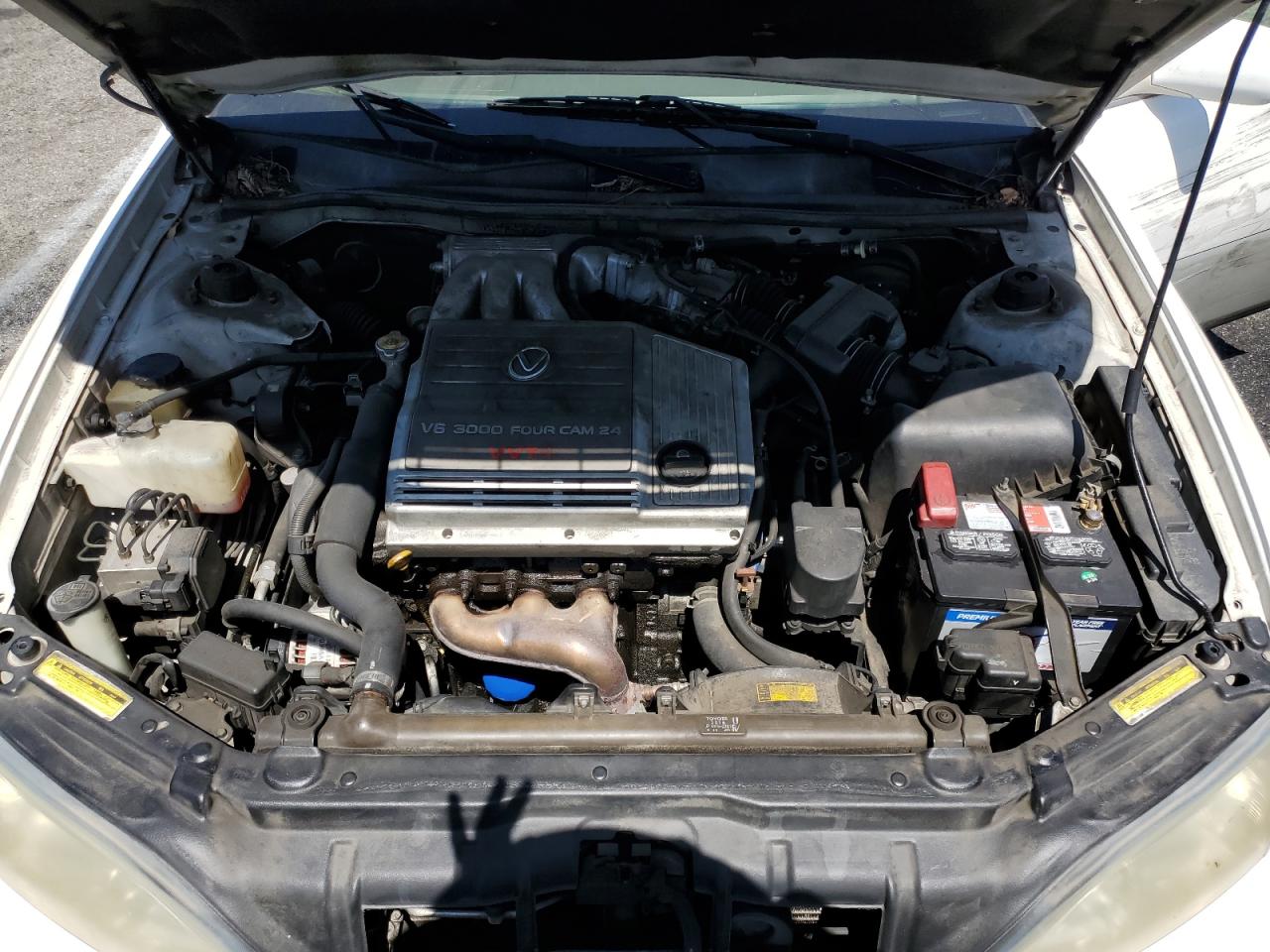 2000 Lexus Es 300 VIN: JT8BF28G6Y0272292 Lot: 63679475