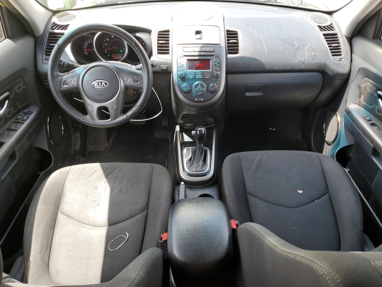 2012 Kia Soul + VIN: KNDJT2A64C7401752 Lot: 65522025
