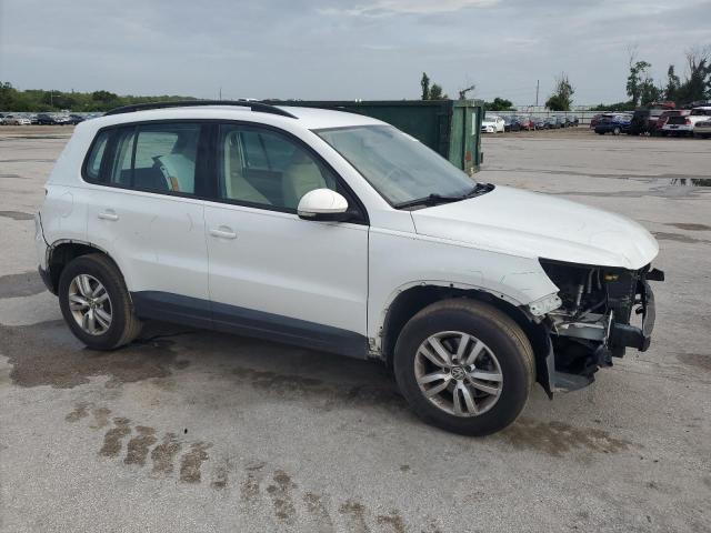  VOLKSWAGEN TIGUAN 2016 Biały