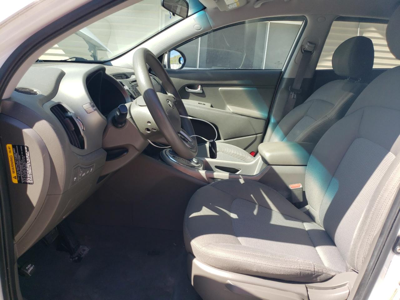 kndpb3ac8e7564996 KNDPB3AC8E7564996 2014 Kia Sportage Base