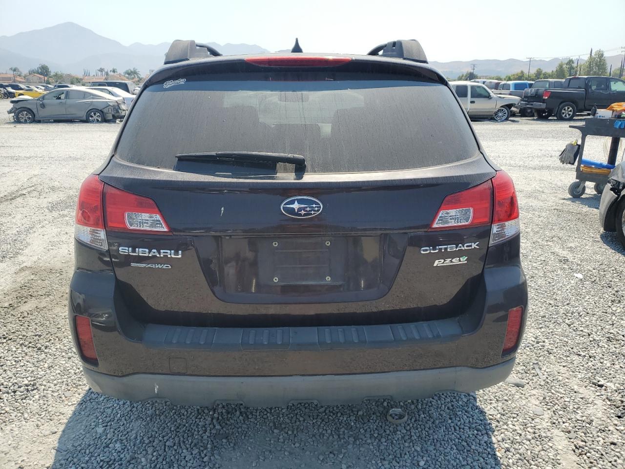 2013 Subaru Outback 2.5I Limited VIN: 4S4BRBSC0D3215816 Lot: 64907695