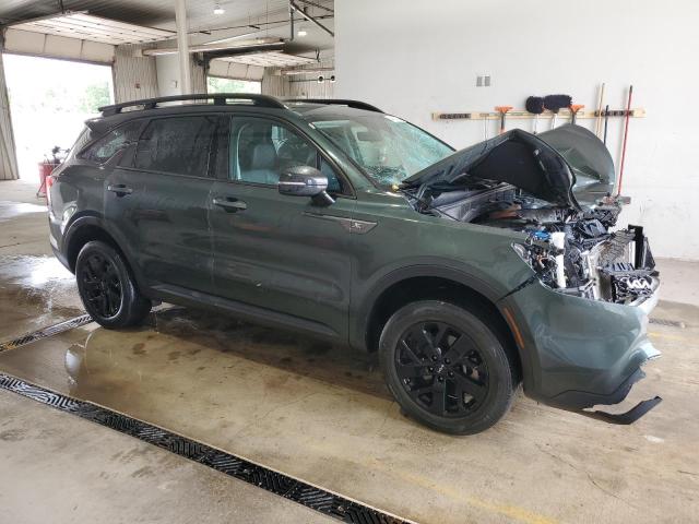  KIA SORENTO 2022 Зеленый