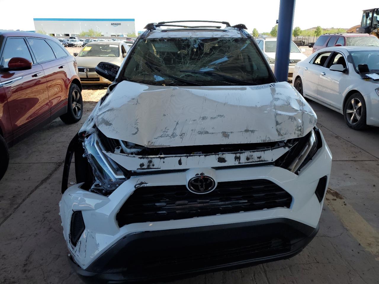 2025 Toyota Rav4 Xle VIN: 2T3W1RFV5SW399260 Lot: 65265195
