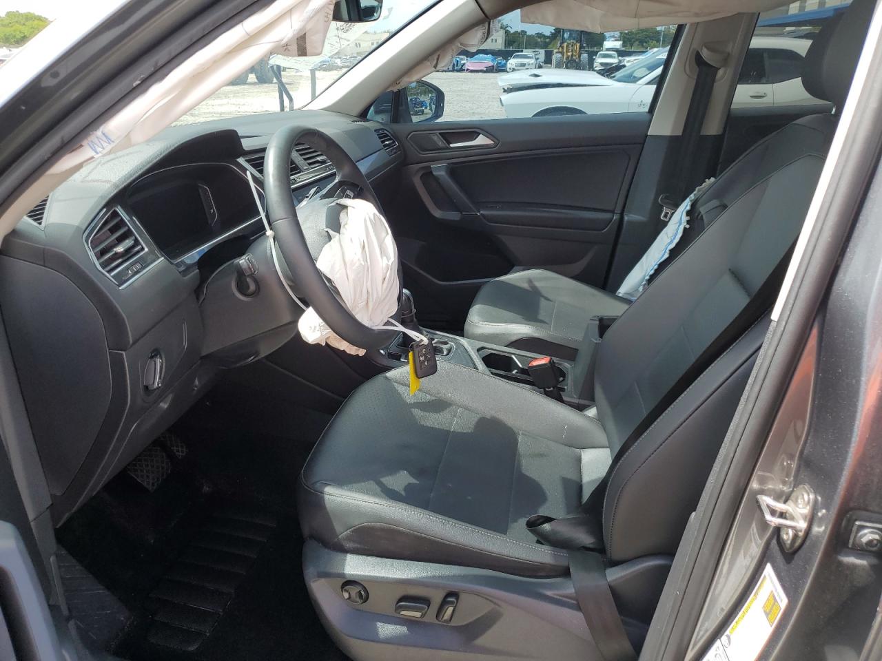 2020 Volkswagen Tiguan Se VIN: 3VV3B7AXXLM115848 Lot: 65041845