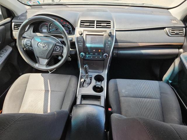  TOYOTA CAMRY 2015 Srebrny