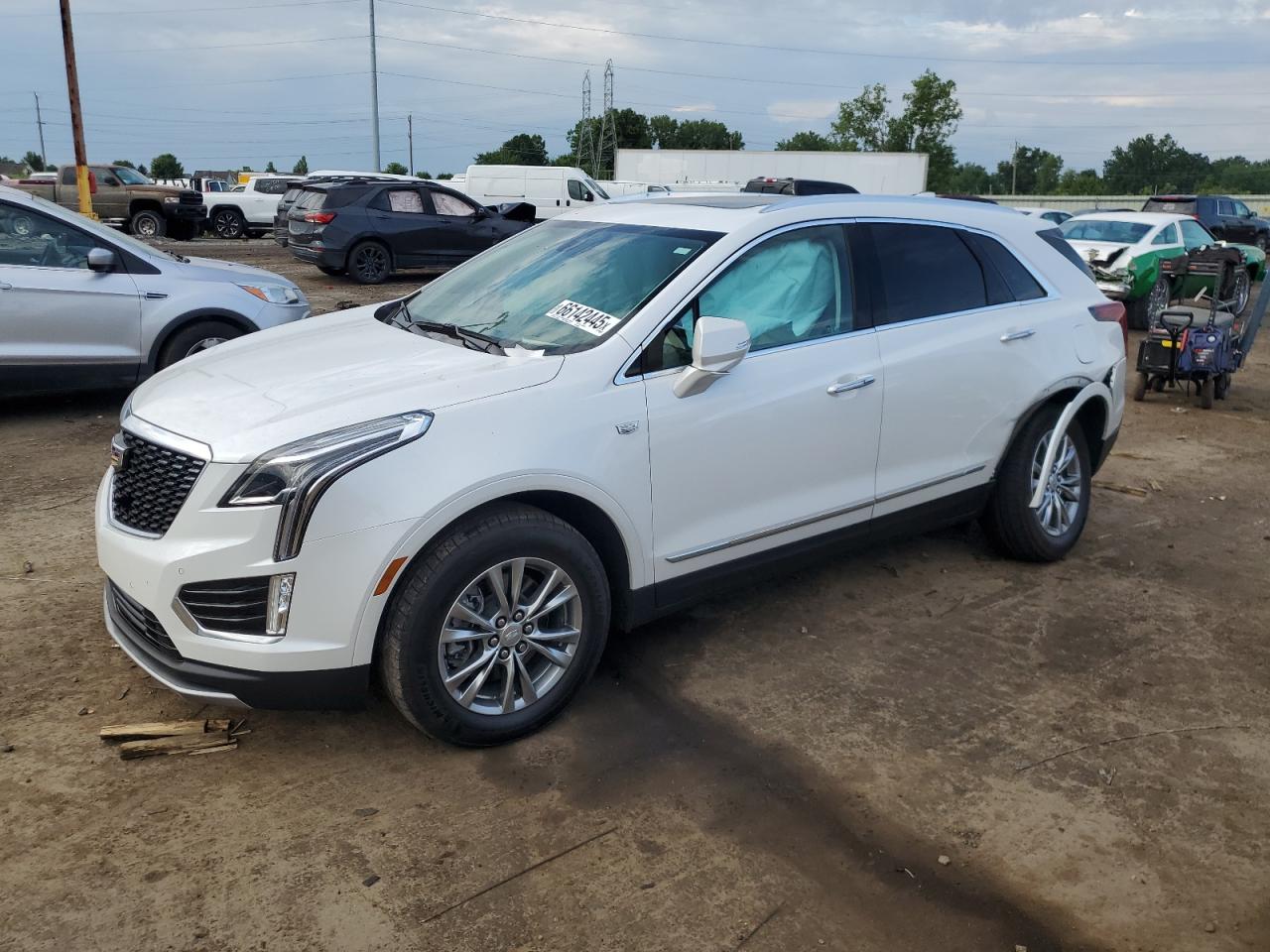 2023 Cadillac Xt5 Premium Luxury white null gas 1GYKNDR47PZ140828 photo #1