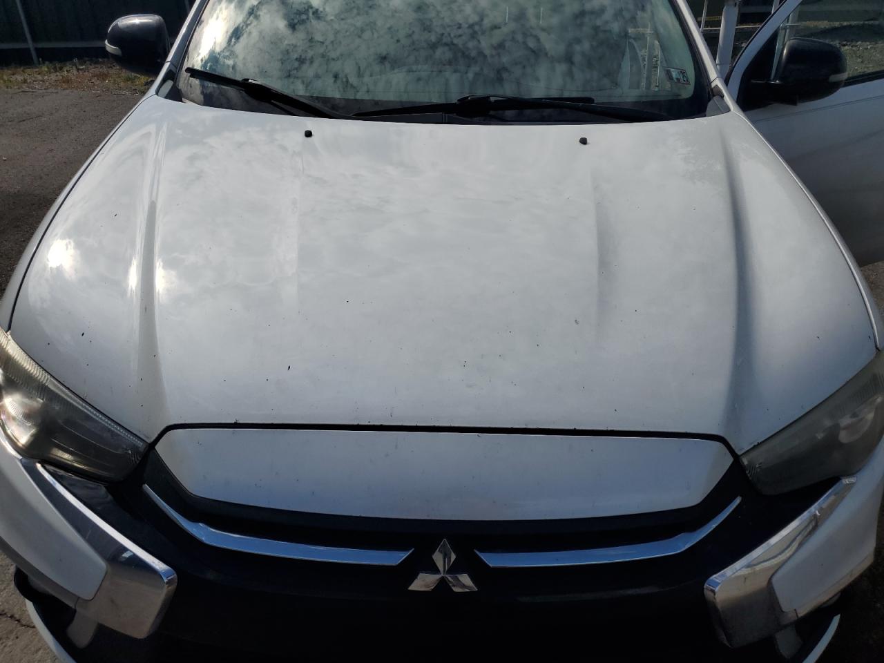 2018 Mitsubishi Outlander Sport Es VIN: JA4AR3AU4JU008927 Lot: 65230375