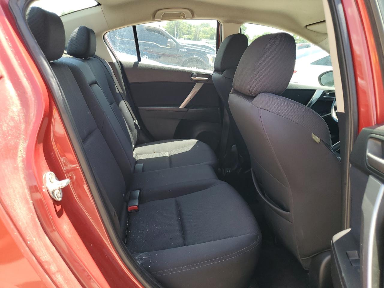 2010 Mazda 3 S VIN: JM1BL1S59A1167192 Lot: 63971965