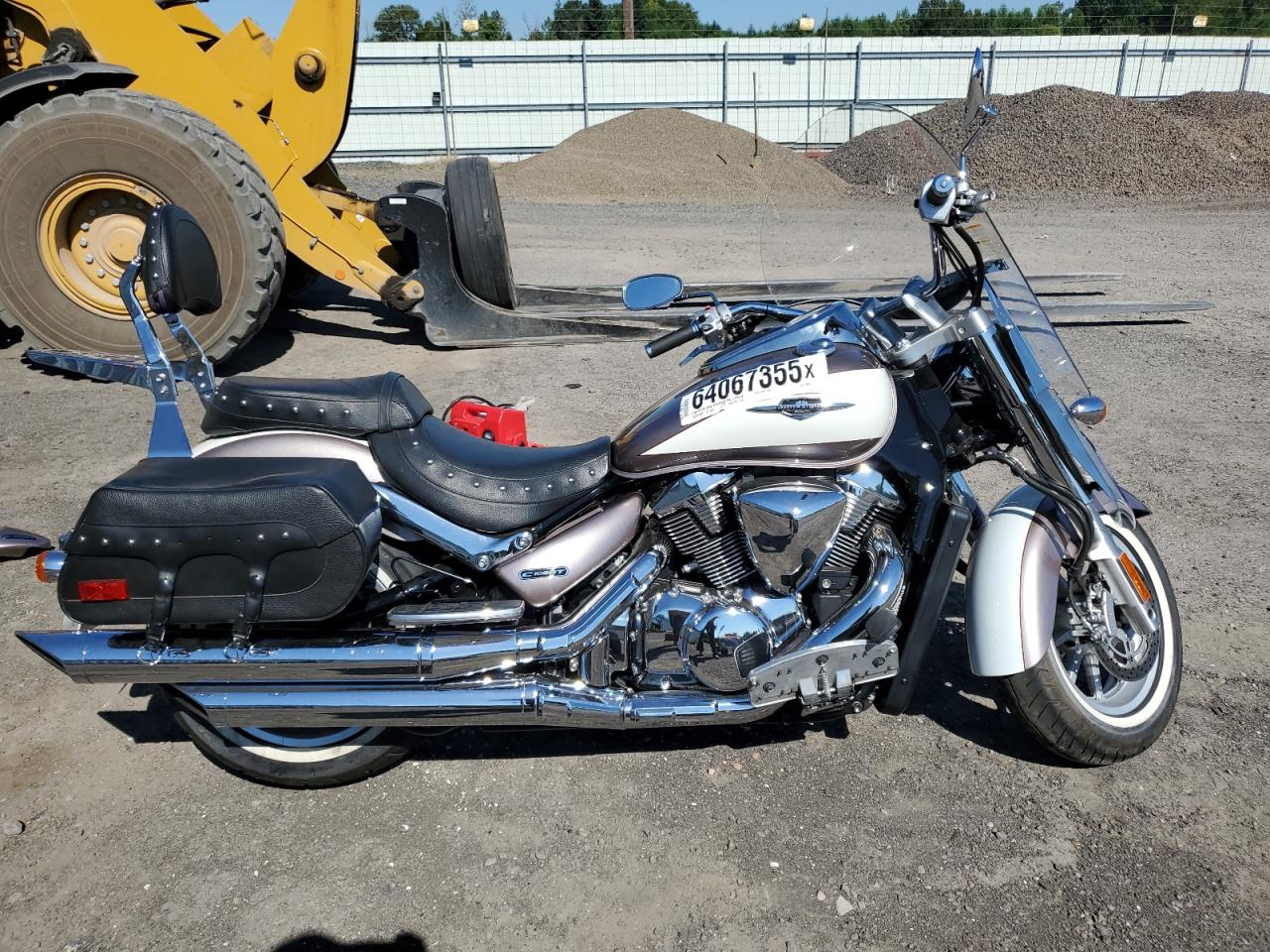 js1vy54ax92100083 JS1VY54AX92100083 2009 Suzuki Vlr1800