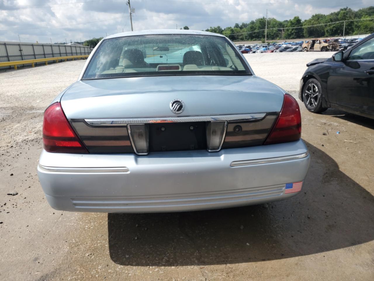 2008 Mercury Grand Marquis Gs VIN: 2MEFM74V38X663121 Lot: 64052935