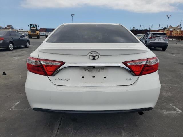  TOYOTA CAMRY 2015 White