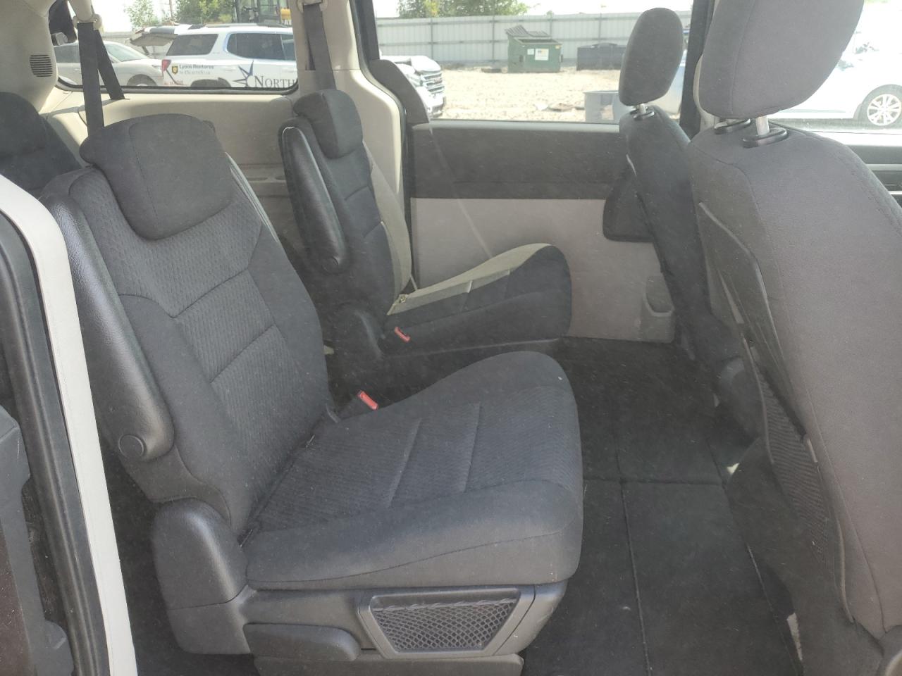 2010 Dodge Grand Caravan Se VIN: 2D4RN4DE2AR200510 Lot: 66652765