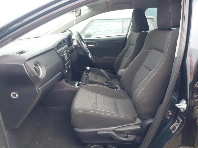 2014 TOYOTA AURIS ICON