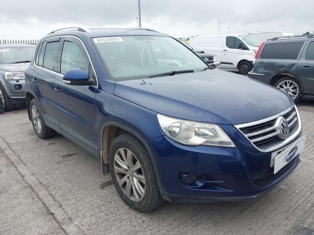 2010 VOLKSWAGEN TIGUAN SE
