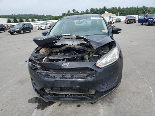 Sedans FORD FOCUS 2016 Czarny
