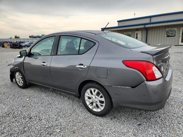  NISSAN VERSA 2018 Серый