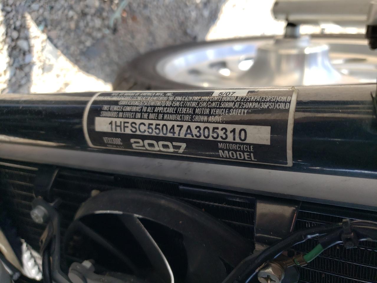 2007 Honda Vtx1300 C VIN: 1HFSC55047A305310 Lot: 63741545