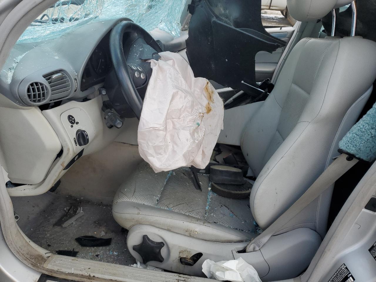 2005 Mercedes-Benz C 230K Sport Sedan VIN: WDBRF40J15F609753 Lot: 56564775