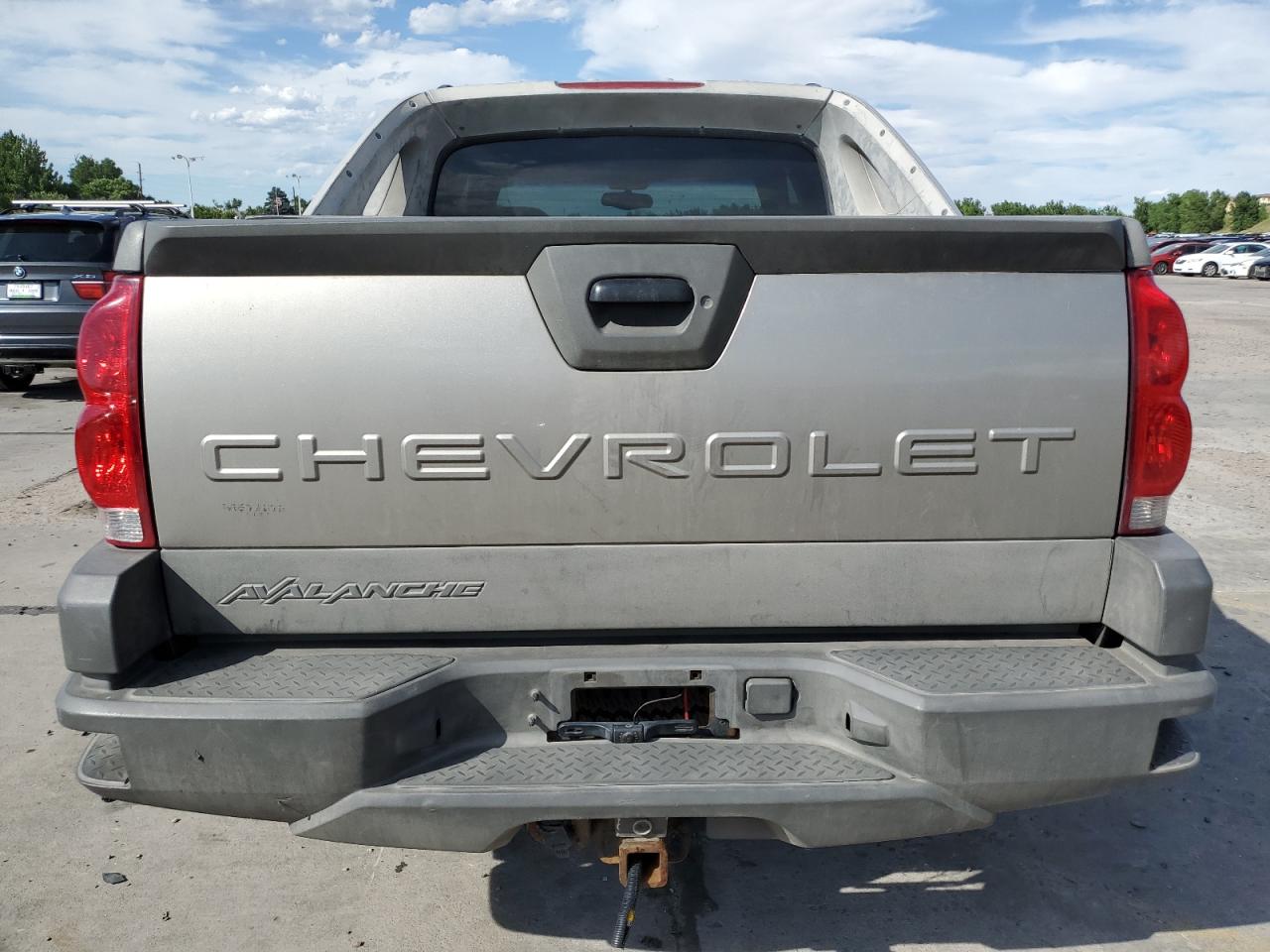 2002 Chevrolet Avalanche K2500 VIN: 3GNGK23G92G251621 Lot: 63277375