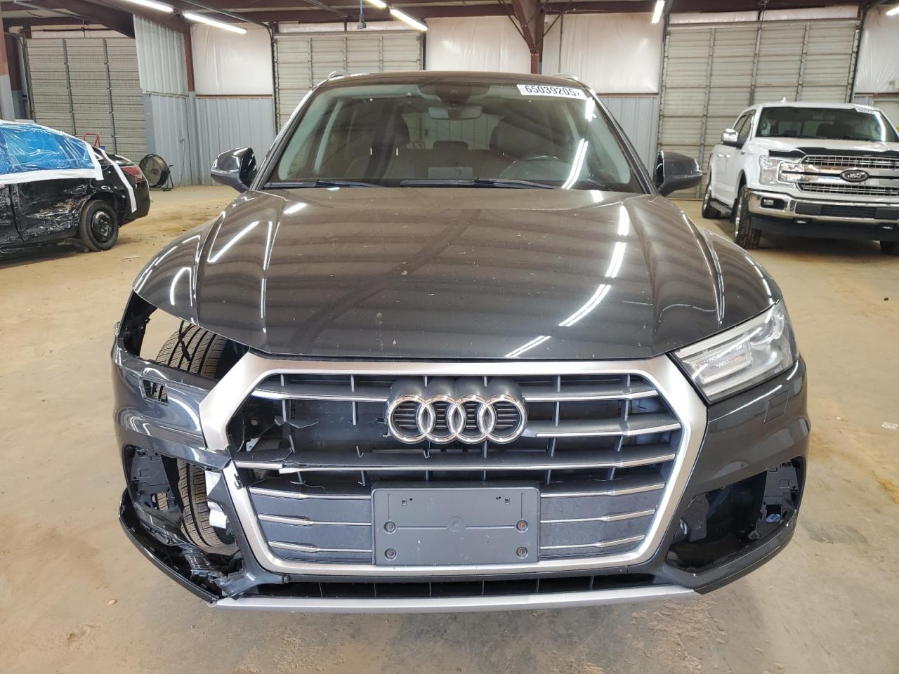 wa1anafy7j2021565 WA1ANAFY7J2021565 2018 Audi Q5 Premium