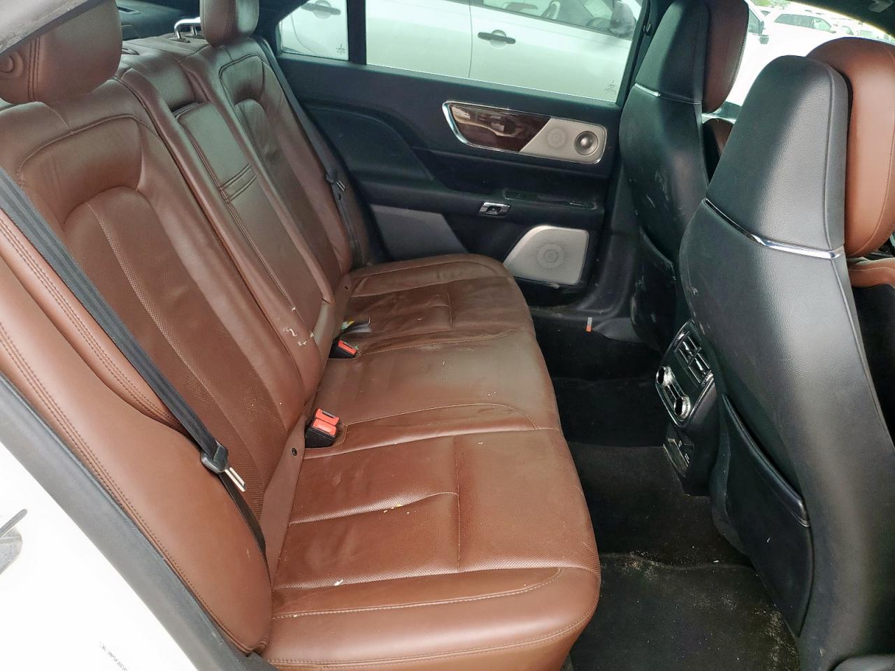 2019 Lincoln Continental Reserve VIN: 1LN6L9NP6K5605458 Lot: 66332205