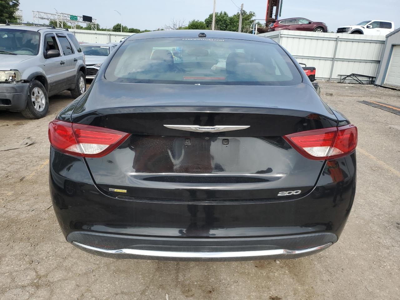 2015 Chrysler 200 Limited VIN: 1C3CCCAB4FN598681 Lot: 64635865