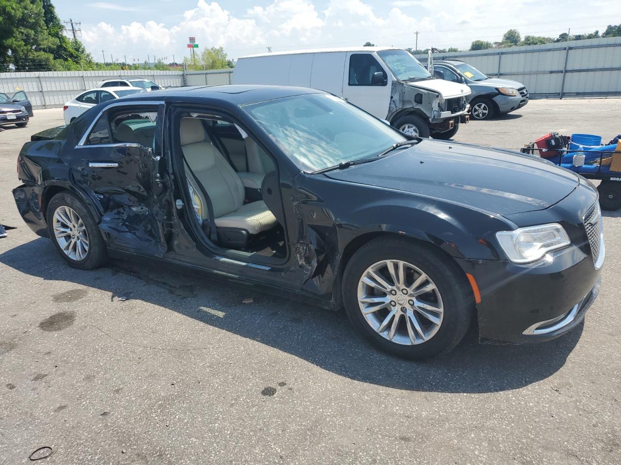 2016 Chrysler 300C VIN: 2C3CCAEG3GH324537 Lot: 66893855