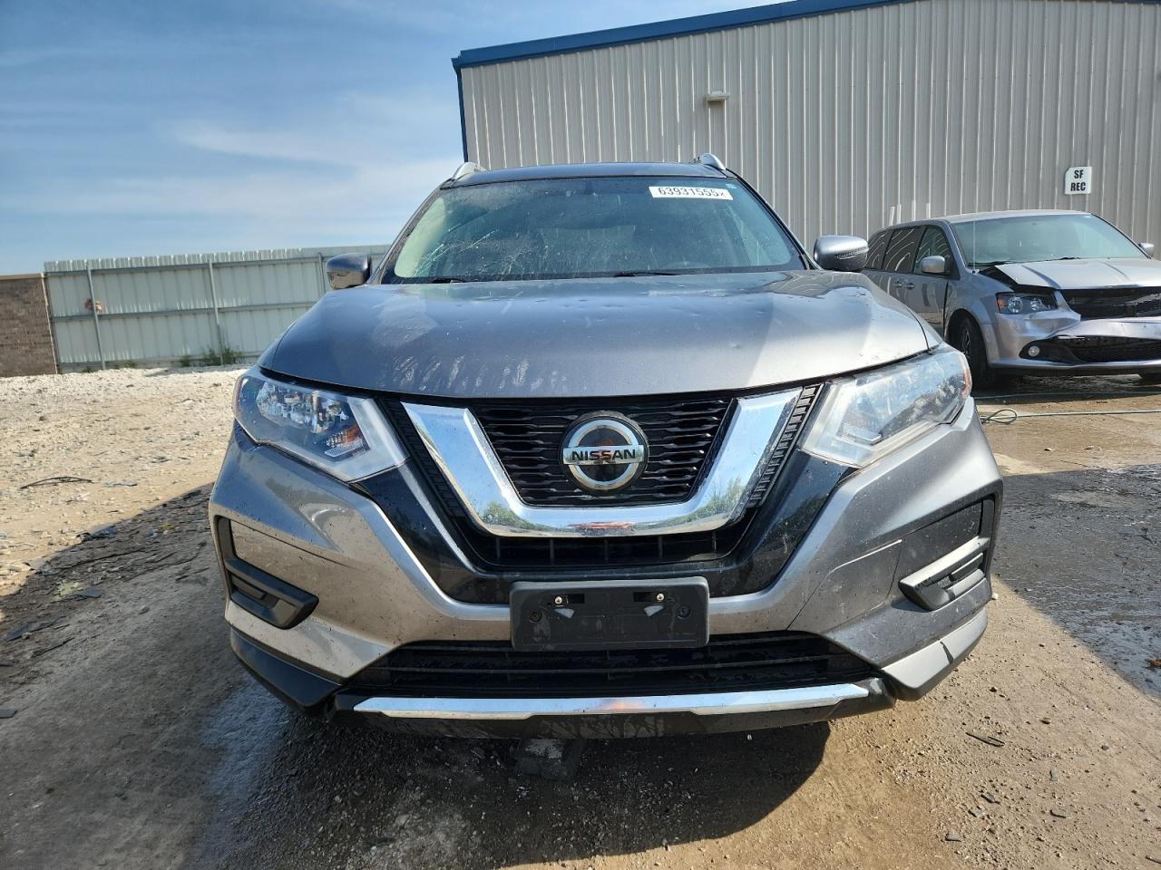 KNMAT2MV6JP529720 NISSAN ROGUE 2018