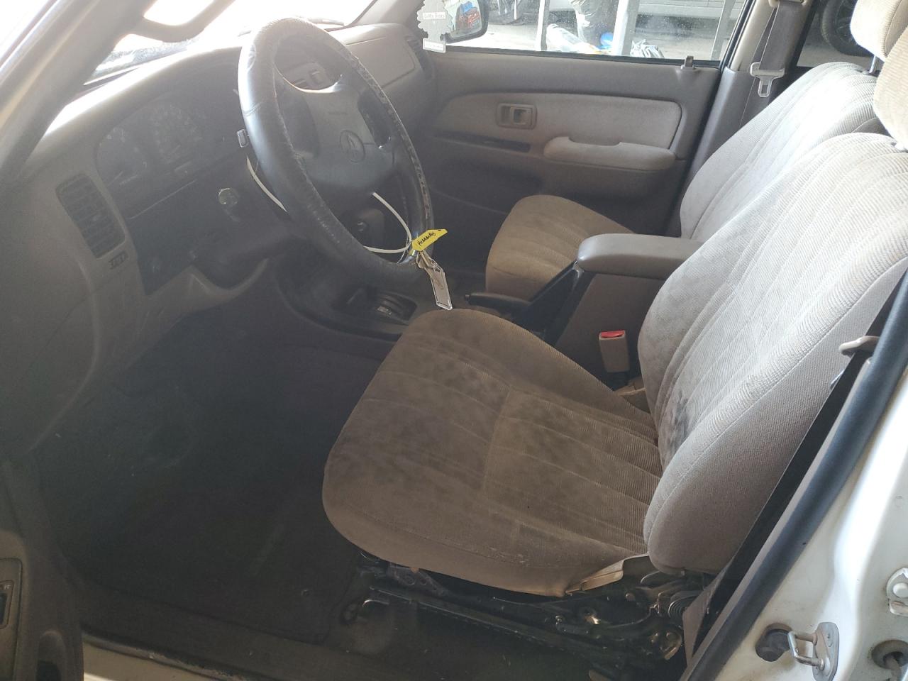 2000 Toyota 4Runner VIN: JT3GM84R7Y0061503 Lot: 66921935