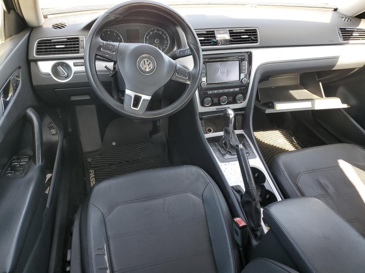 2013 Volkswagen Passat Se VIN: 1VWBP7A3XDC076364 Lot: 65226575