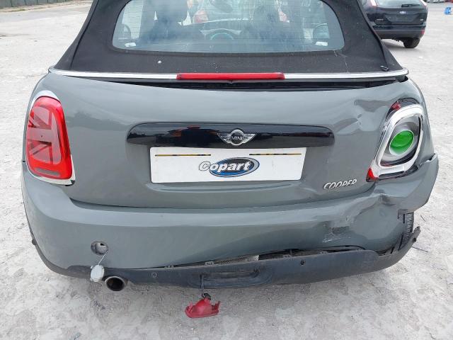 2017 MINI COOPER