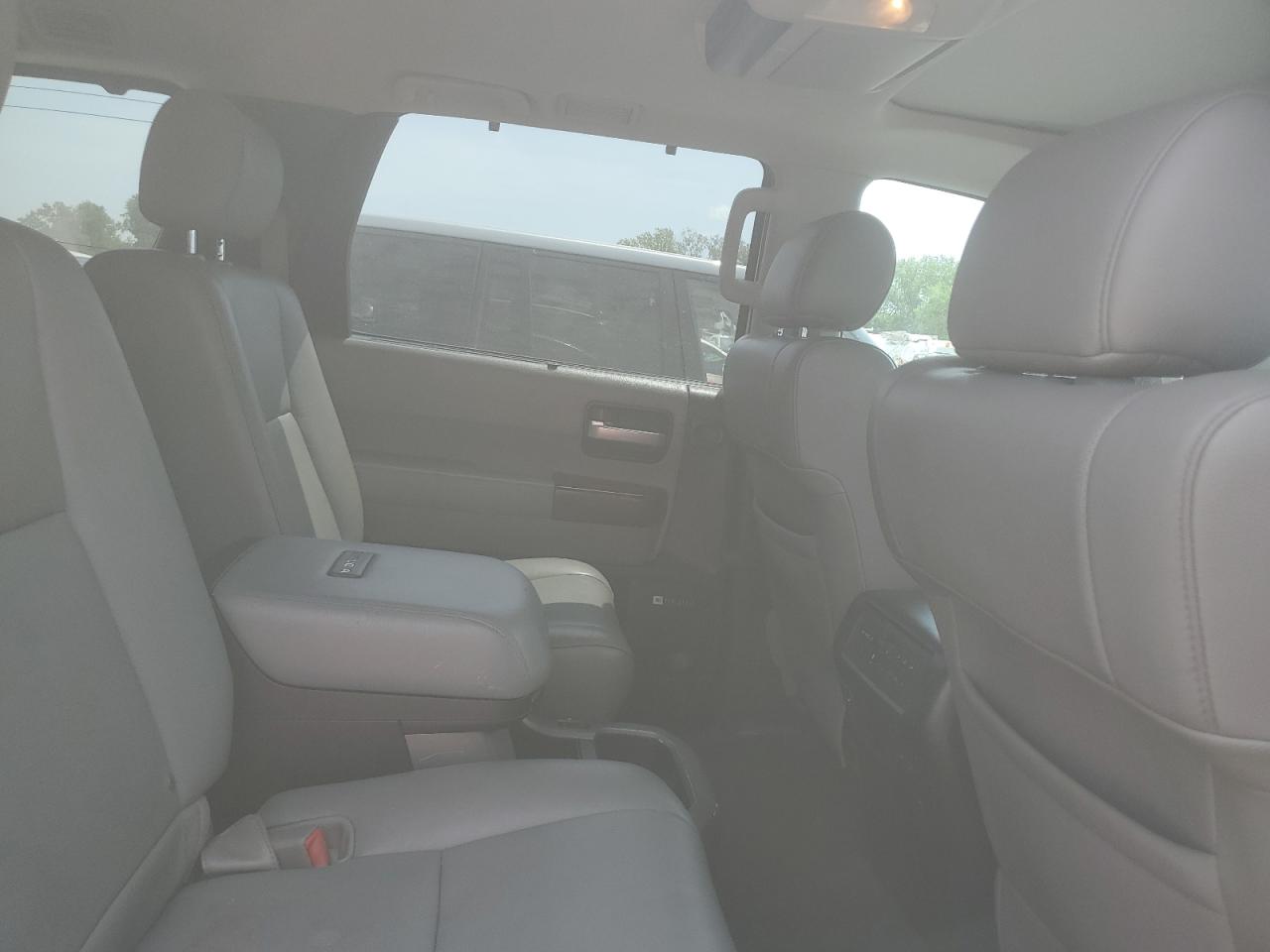 2012 Toyota Sequoia Platinum VIN: 5TDDW5G17CS063299 Lot: 64414655