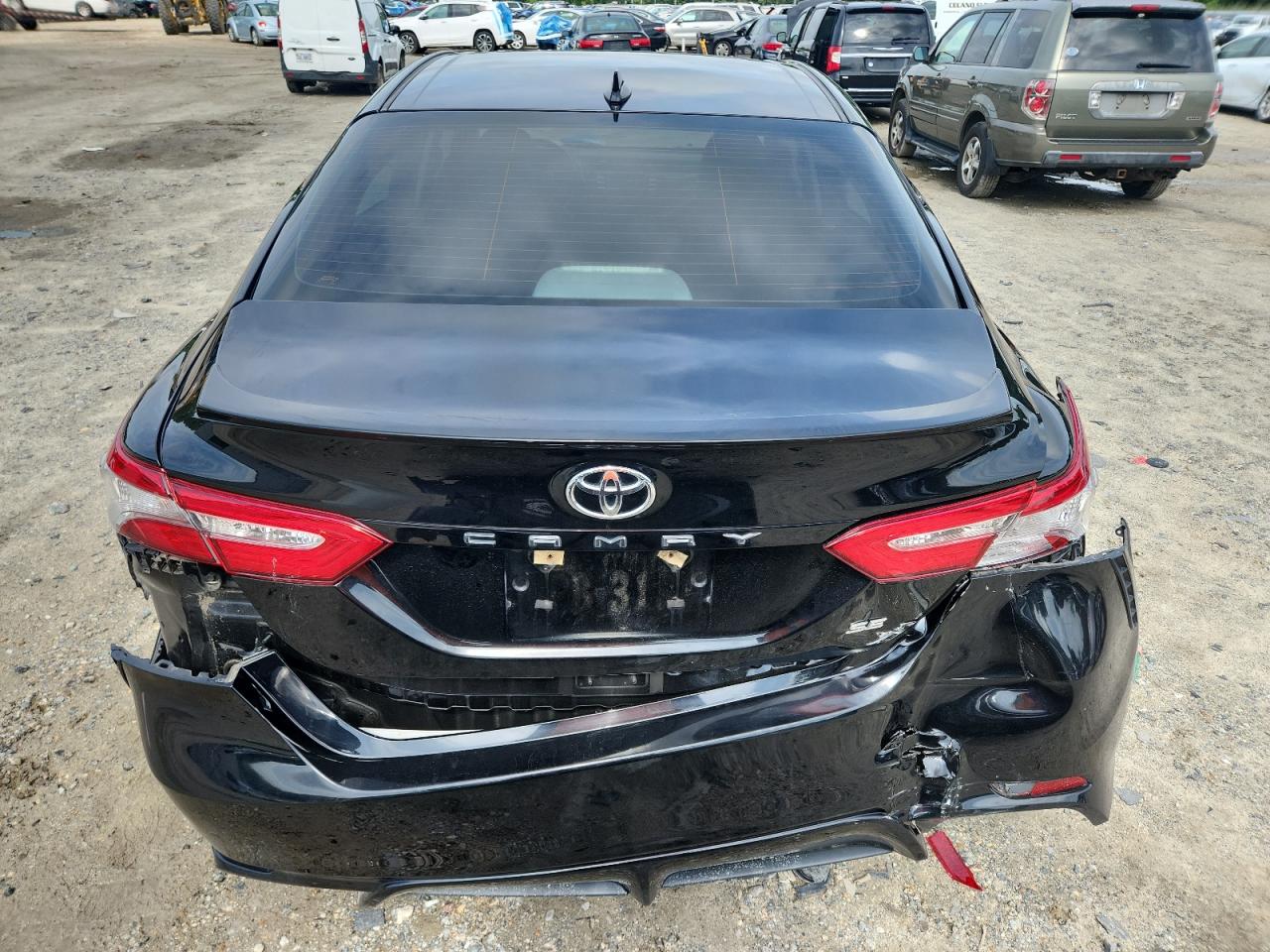 2019 Toyota Camry L VIN: 4T1B11HK0KU768991 Lot: 65030245