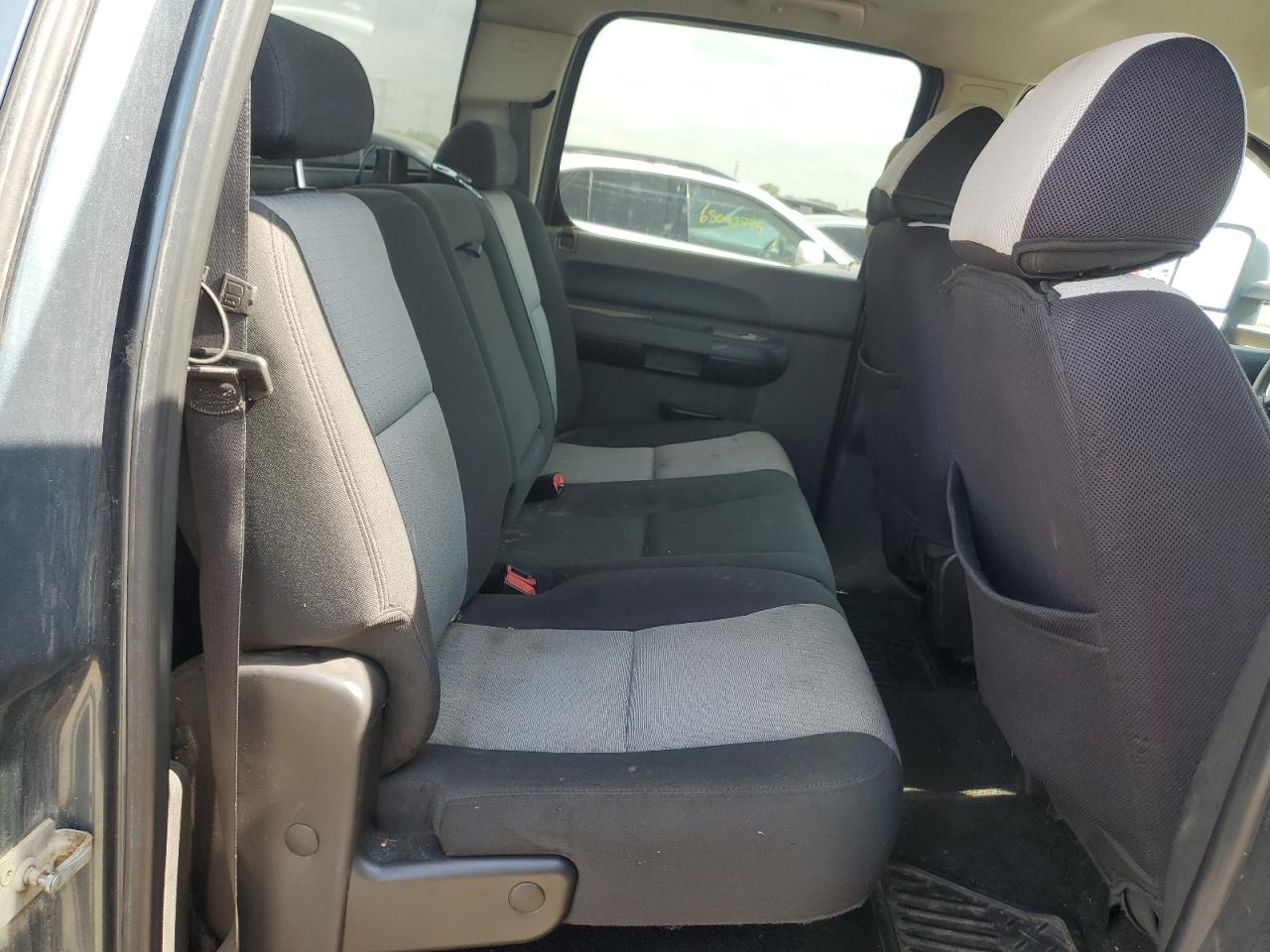 2008 Chevrolet Silverado K1500 VIN: 2GCEK13C981210477 Lot: 64553375