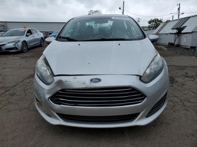  FORD FIESTA 2019 Srebrny