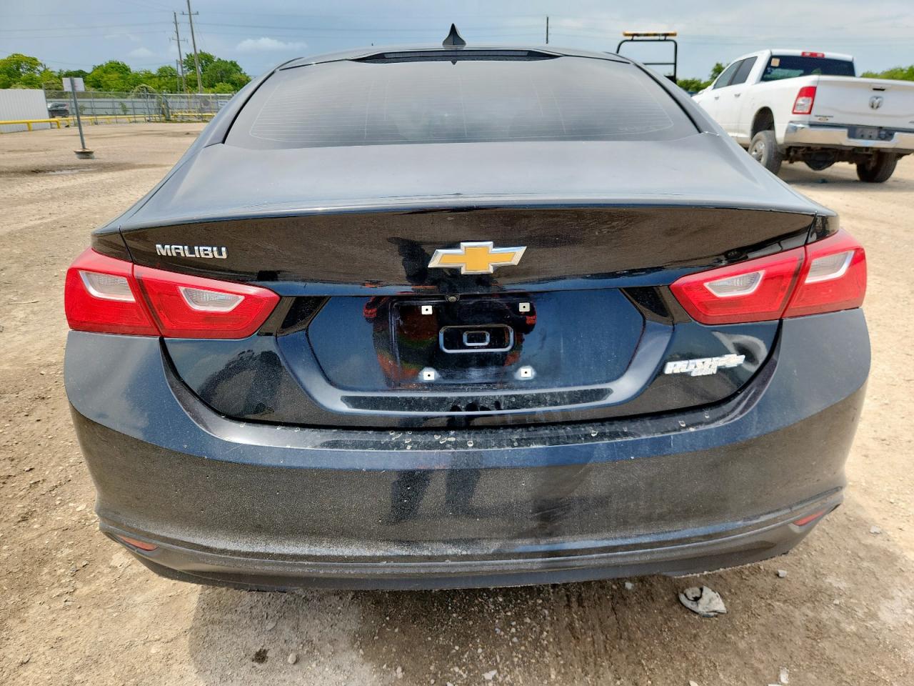 2020 Chevrolet Malibu Ls VIN: 1G1ZB5ST2LF137098 Lot: 64851805