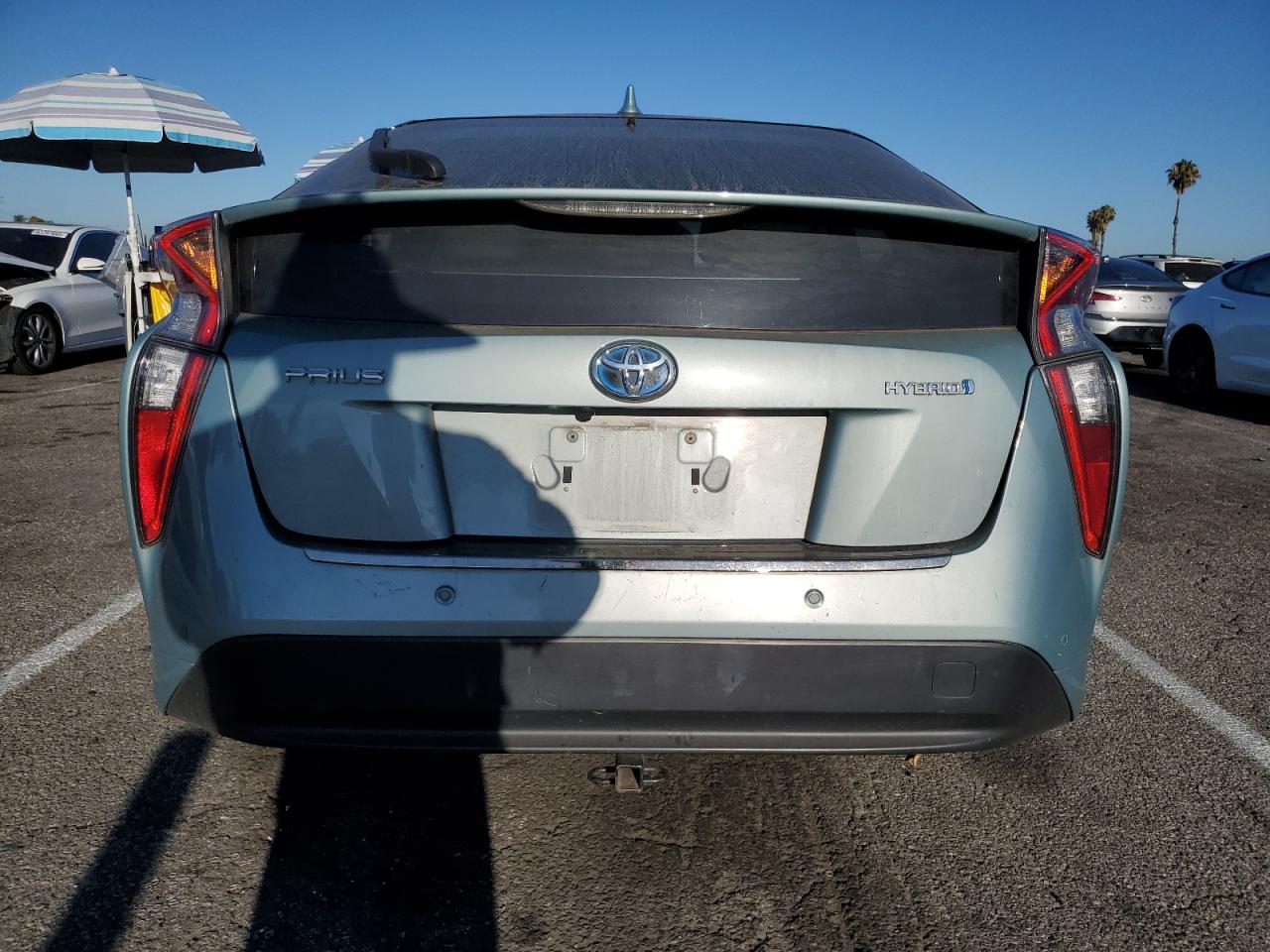 2018 Toyota Prius VIN: JTDKARFU1J3547976 Lot: 64114885
