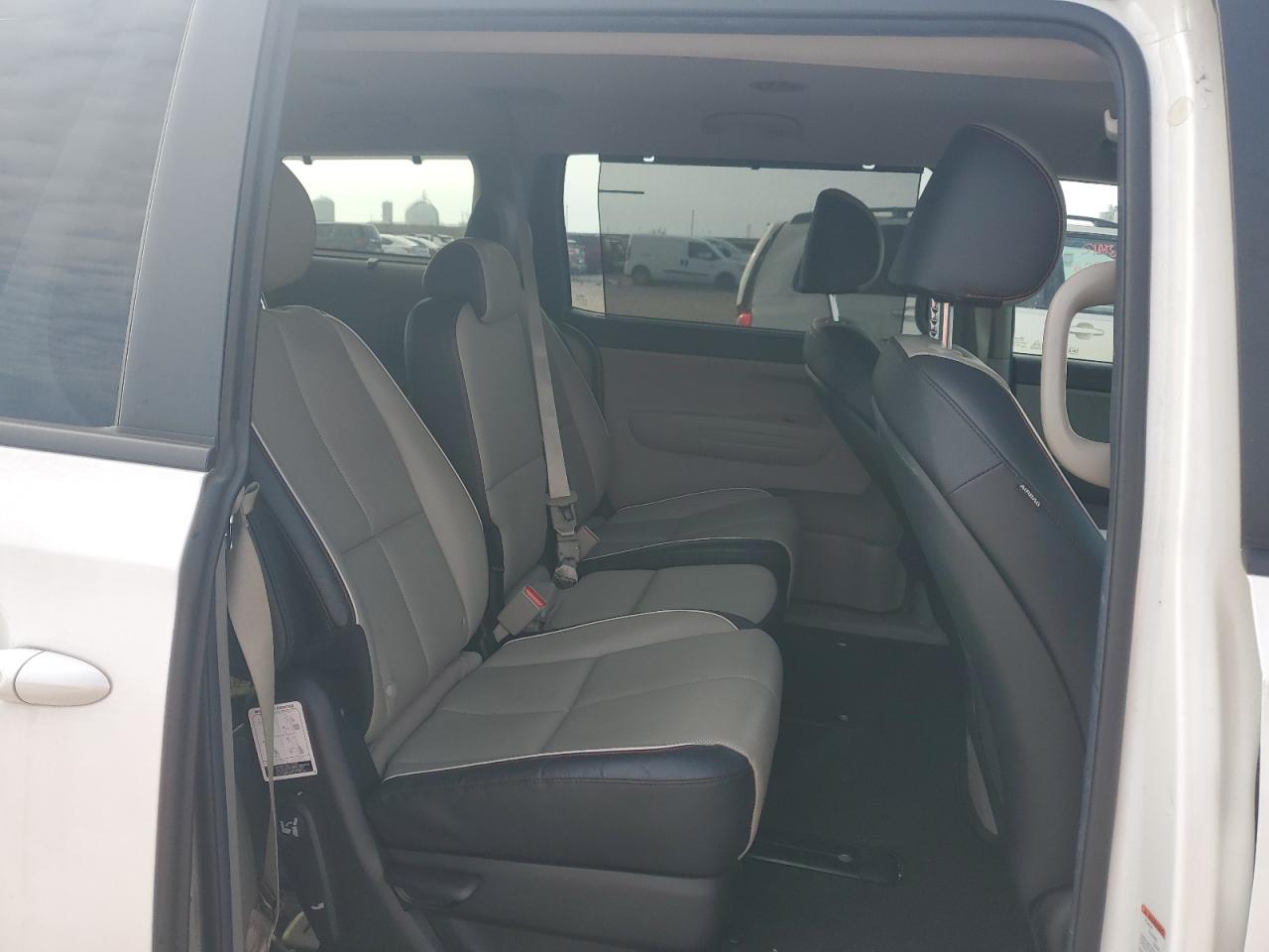 KNDMB5C14L6615908 2020 Kia Sedona Lx