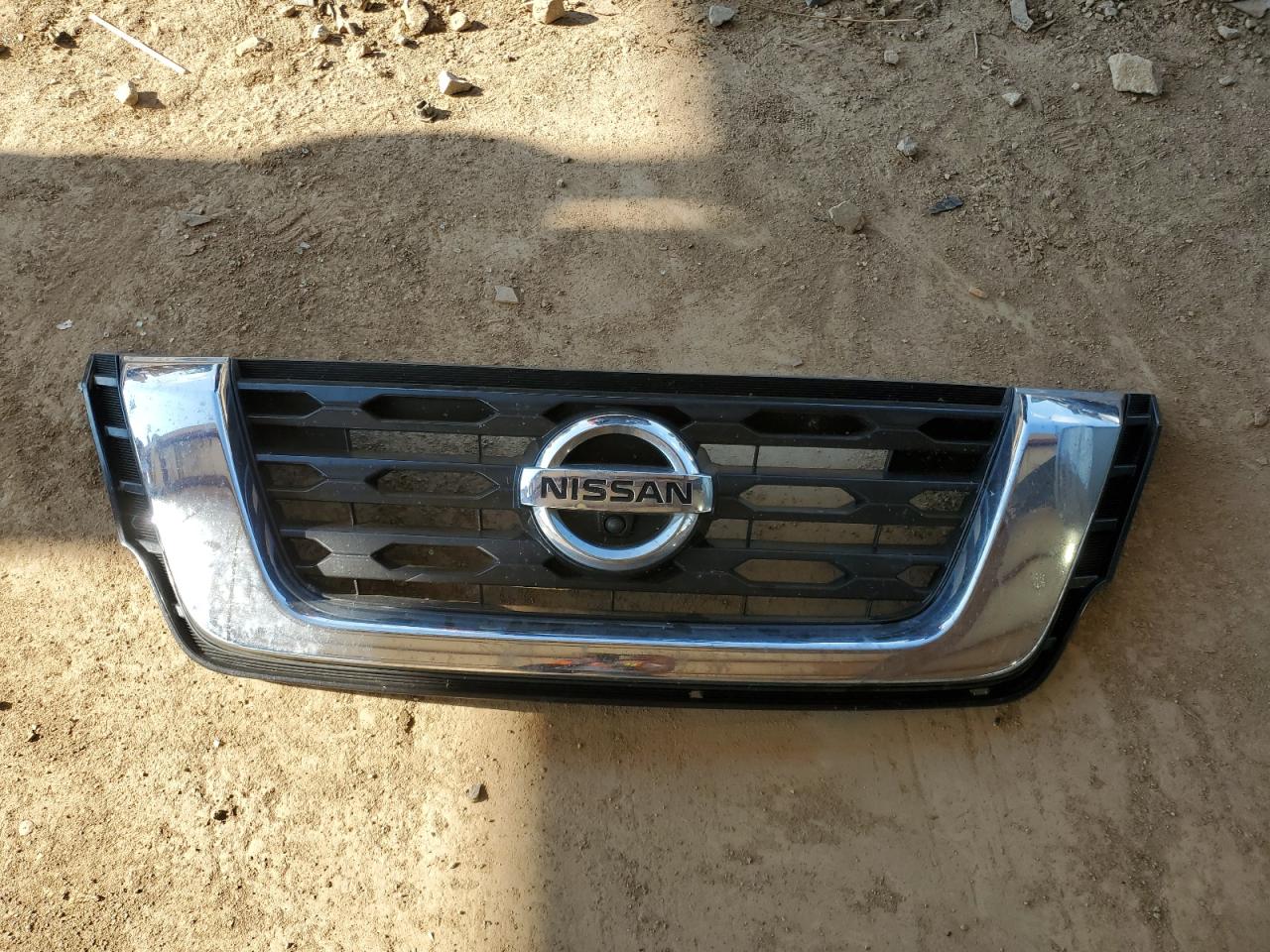 5n1dr2mn8hc625518 5N1DR2MN8HC625518 2017 Nissan Pathfinder S