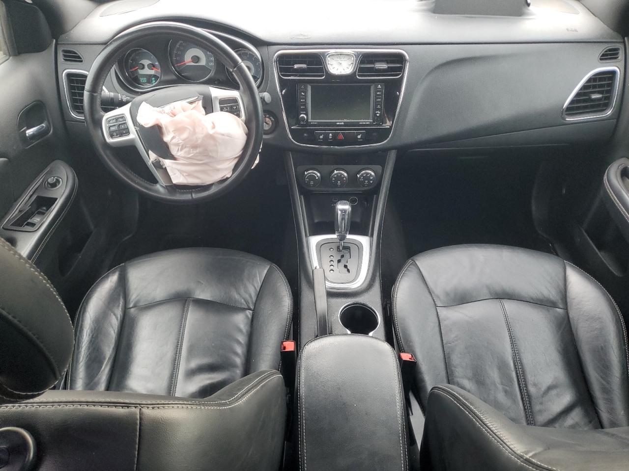 2012 Chrysler 200 Limited VIN: 1C3CCBCB6CN108812 Lot: 64309245
