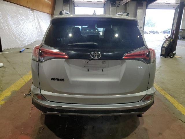  TOYOTA RAV4 2018 Серебристый
