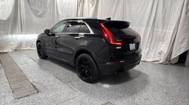  CADILLAC XT4 2019 Czarny