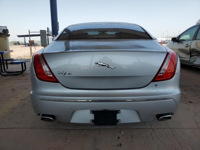  JAGUAR XJ 2012 Серебристый