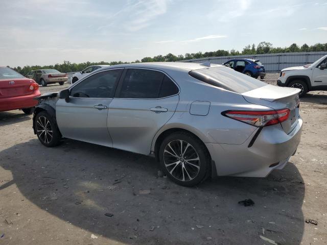  TOYOTA CAMRY 2019 Srebrny