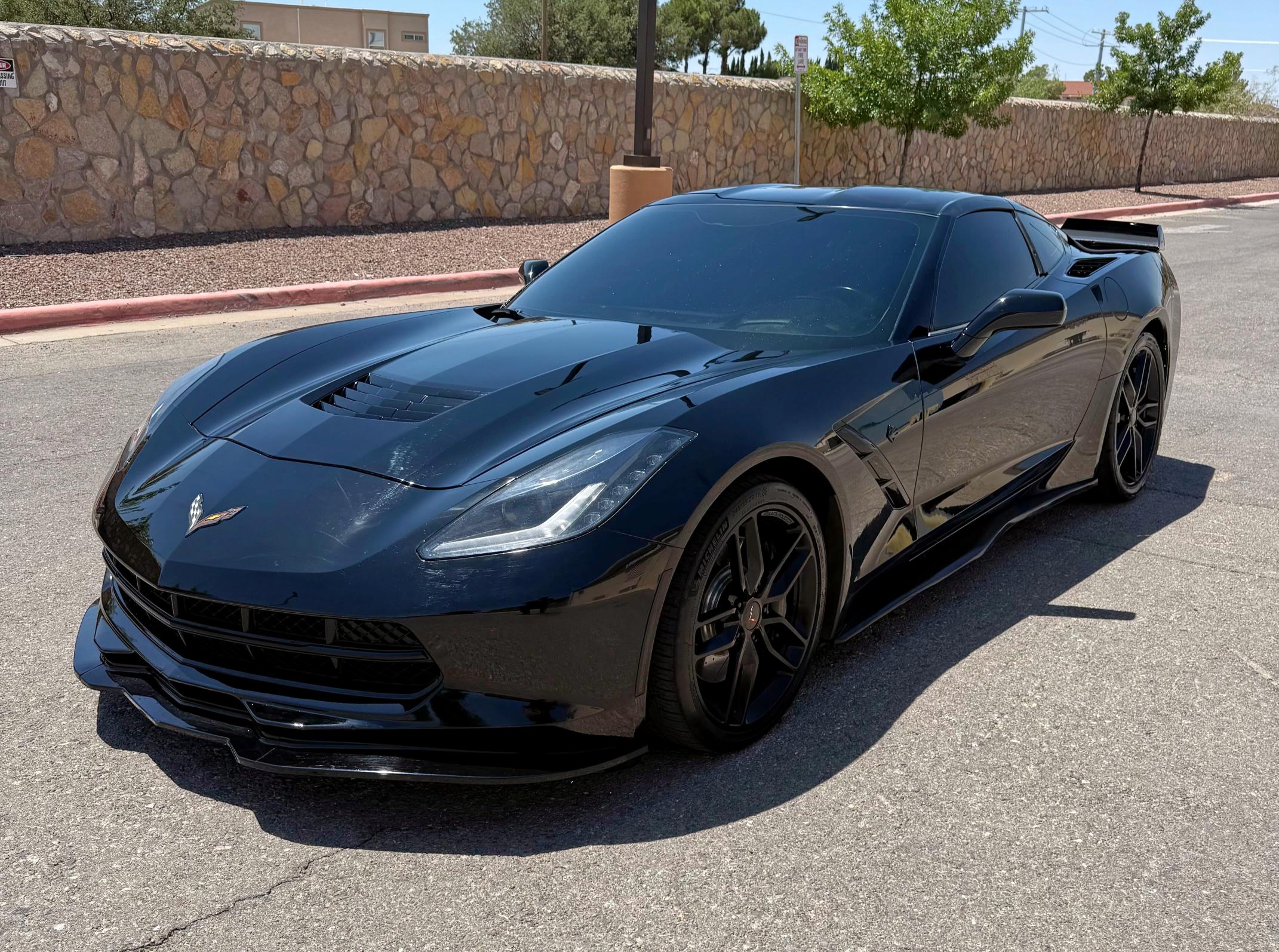 Coupet CHEVROLET CORVETTE 2014 Black