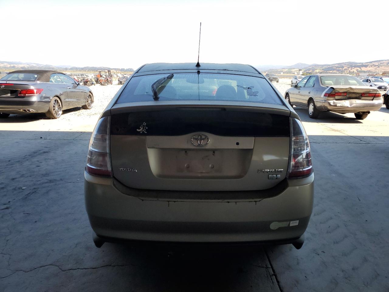 2005 Toyota Prius VIN: JTDKB20U453127339 Lot: 64497585