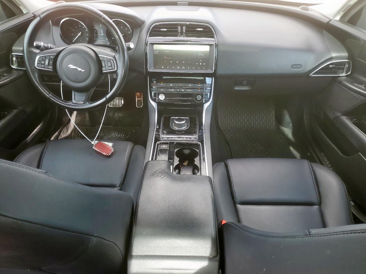 2019 Jaguar Xe VIN: SAJAS4FX9KCP44855 Lot: 63976835