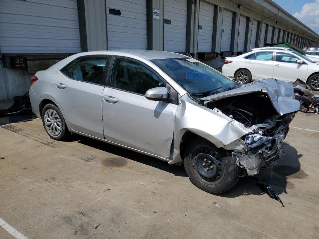 TOYOTA COROLLA 2017 Srebrny