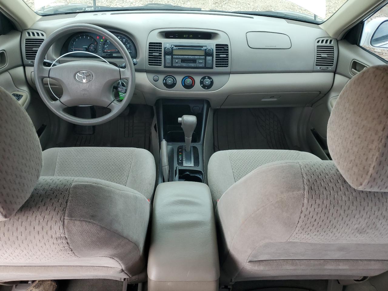 2002 Toyota Camry Le VIN: 4T1BE32K22U106533 Lot: 64502205